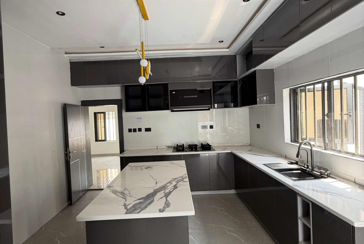 4 bedroom detached duplex for sale in Lokogoma, Abuja