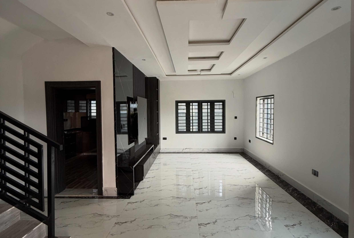 4 bedroom semi-detached duplex for sale in Dantata Estate, FO1 Kubwa, Abuja