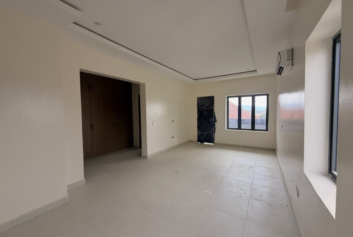 4 bedroom terrace duplex for sale in Kado, Abuja