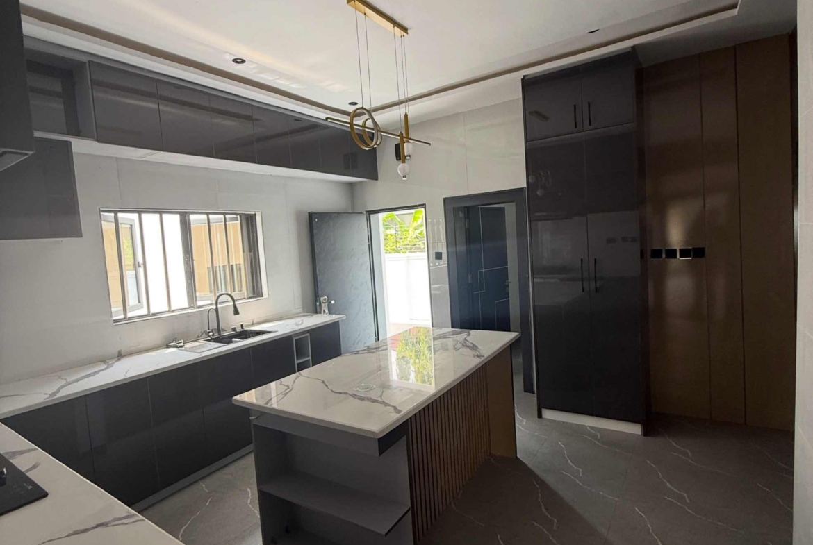 4 bedroom detached duplex for sale in Lokogoma, Abuja