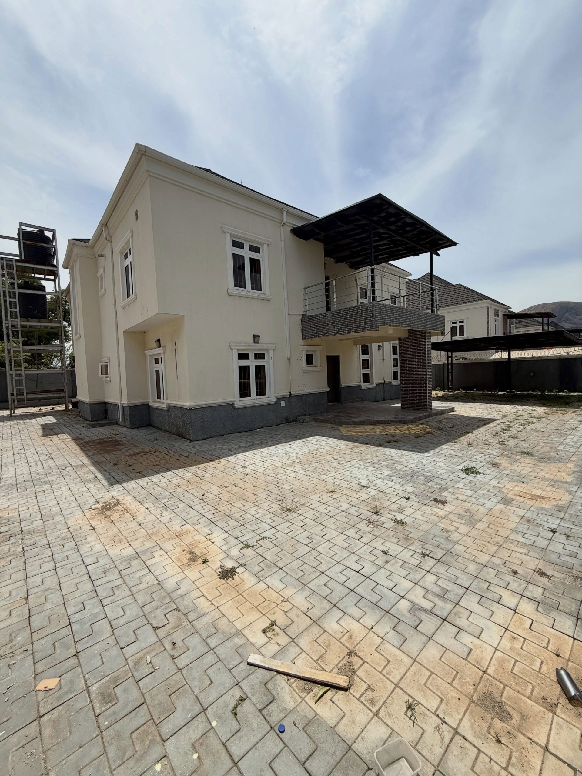 5 bedroom detached duplex for sale in Admiralty Estate (Navy Town), Asokoro, Abuja
