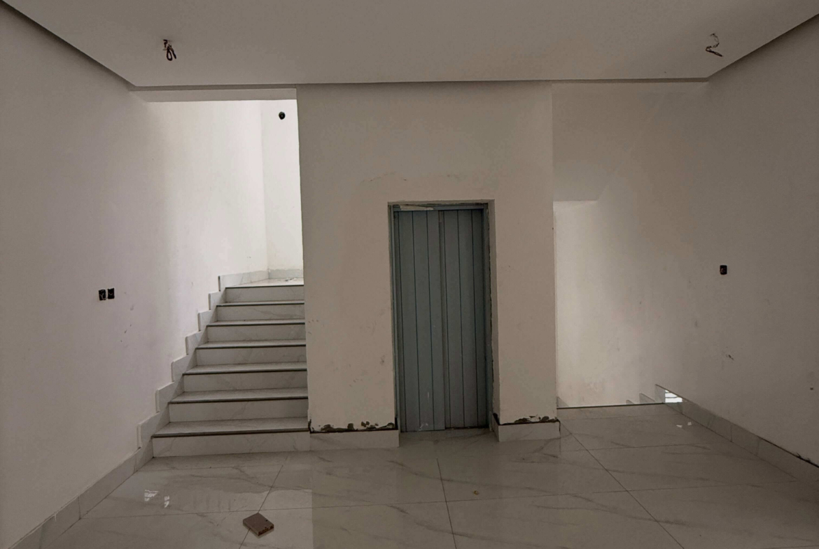 6 bedroom fully detached duplex for sale in Maitama, Abuja
