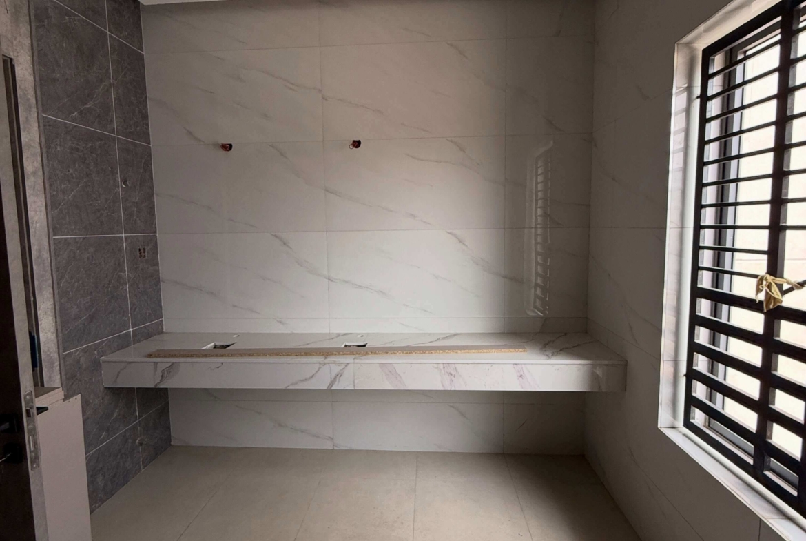6 bedroom fully detached duplex for sale in Maitama, Abuja