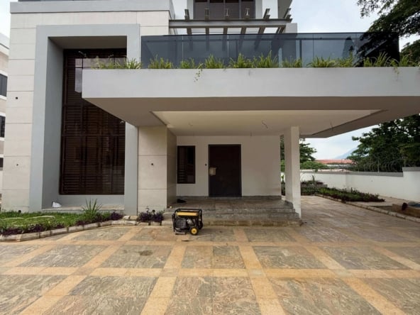 6 bedroom fully detached duplex for sale in Maitama, Abuja