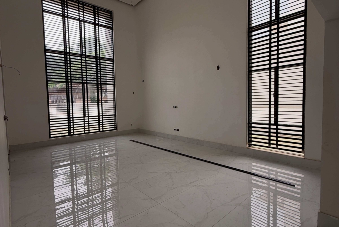 6 bedroom fully detached duplex for sale in Maitama, Abuja