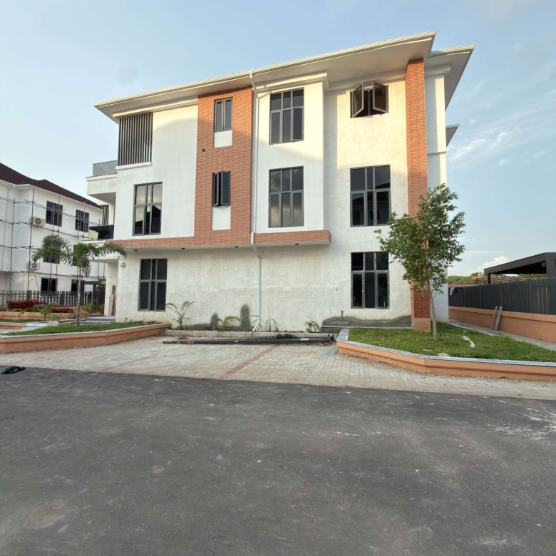 fully furnished 5 bedroom detached duplex for sale in Asokoro, Abuja