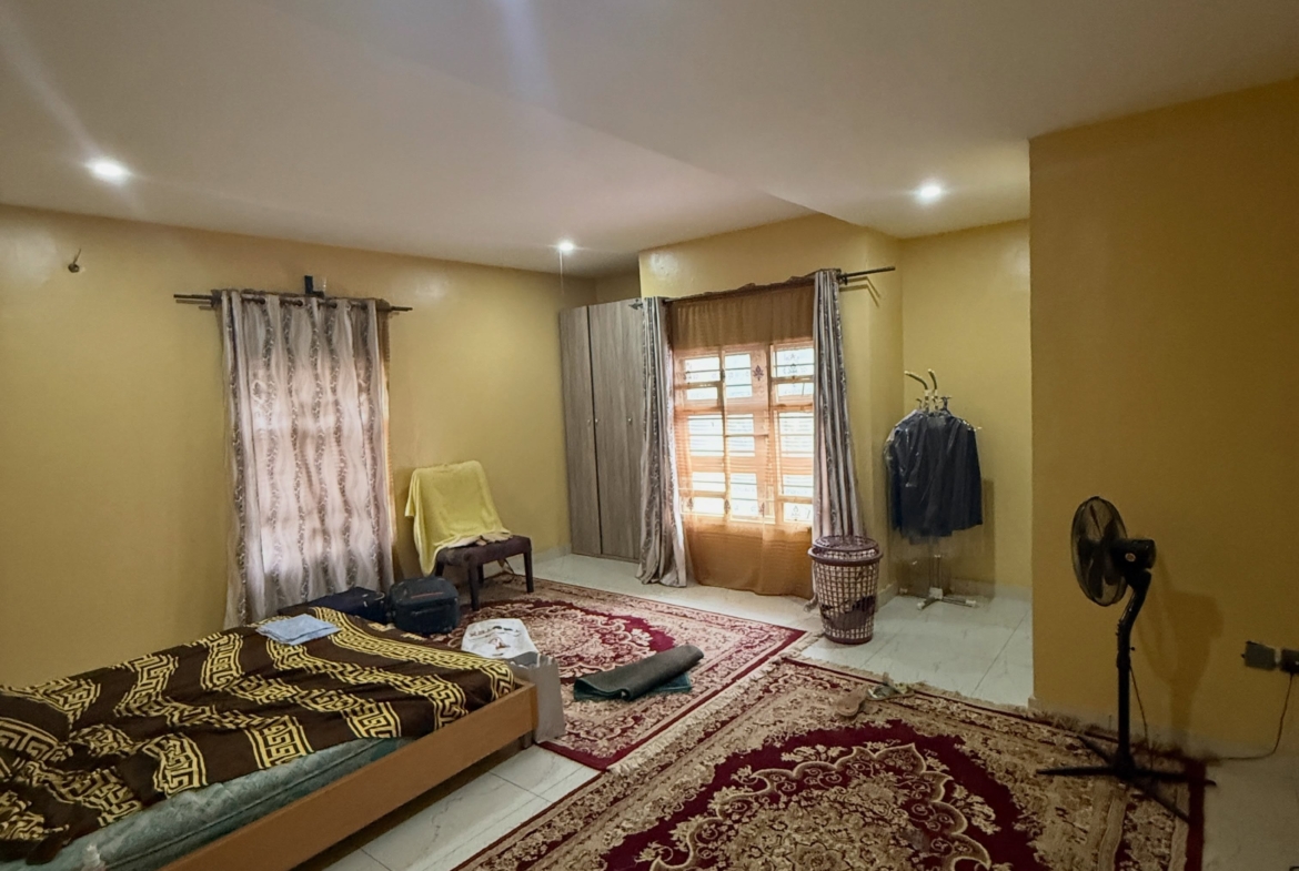 5 bedroom detached duplex for sale in Guzape, Abuja