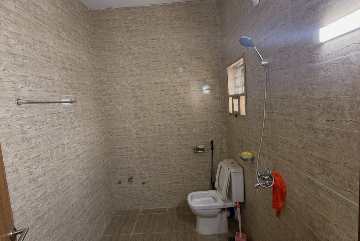 5 bedroom detached duplex for sale in Guzape, Abuja
