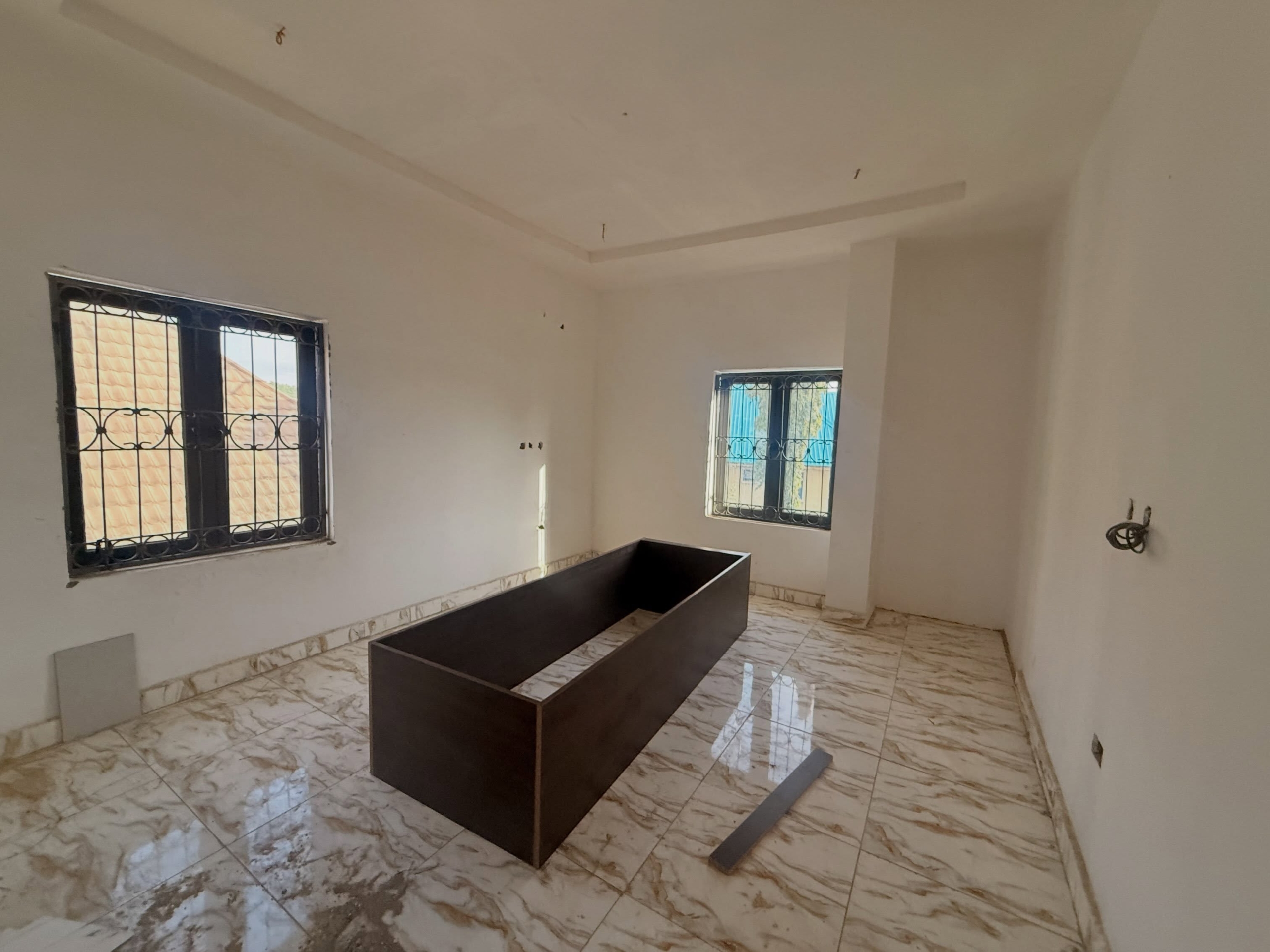 4 bedroom detached duplex for sale in Apo Resettlement, Abuja