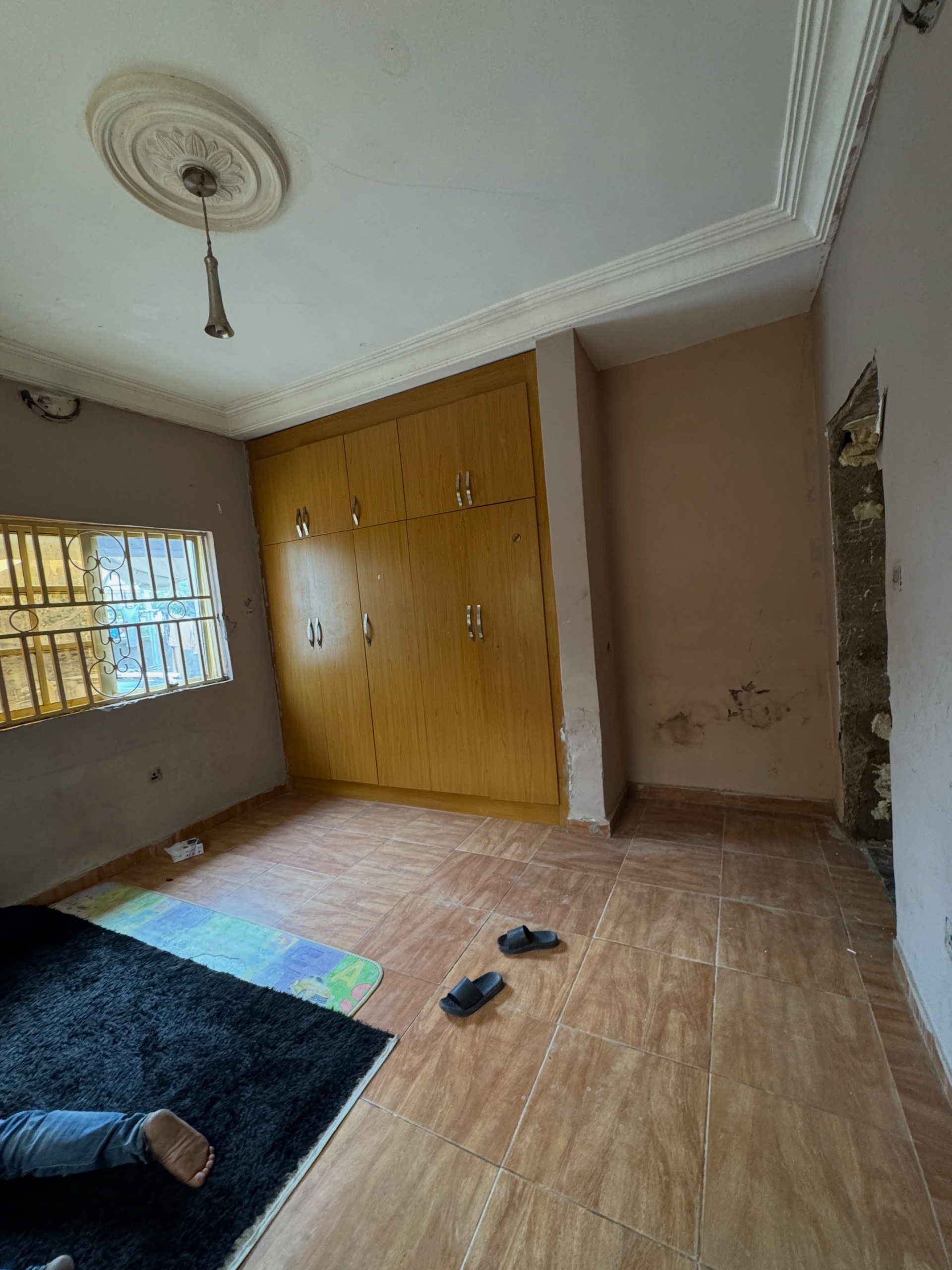 spacious 3 bedroom bungalow to let in Lokogoma, Abuja