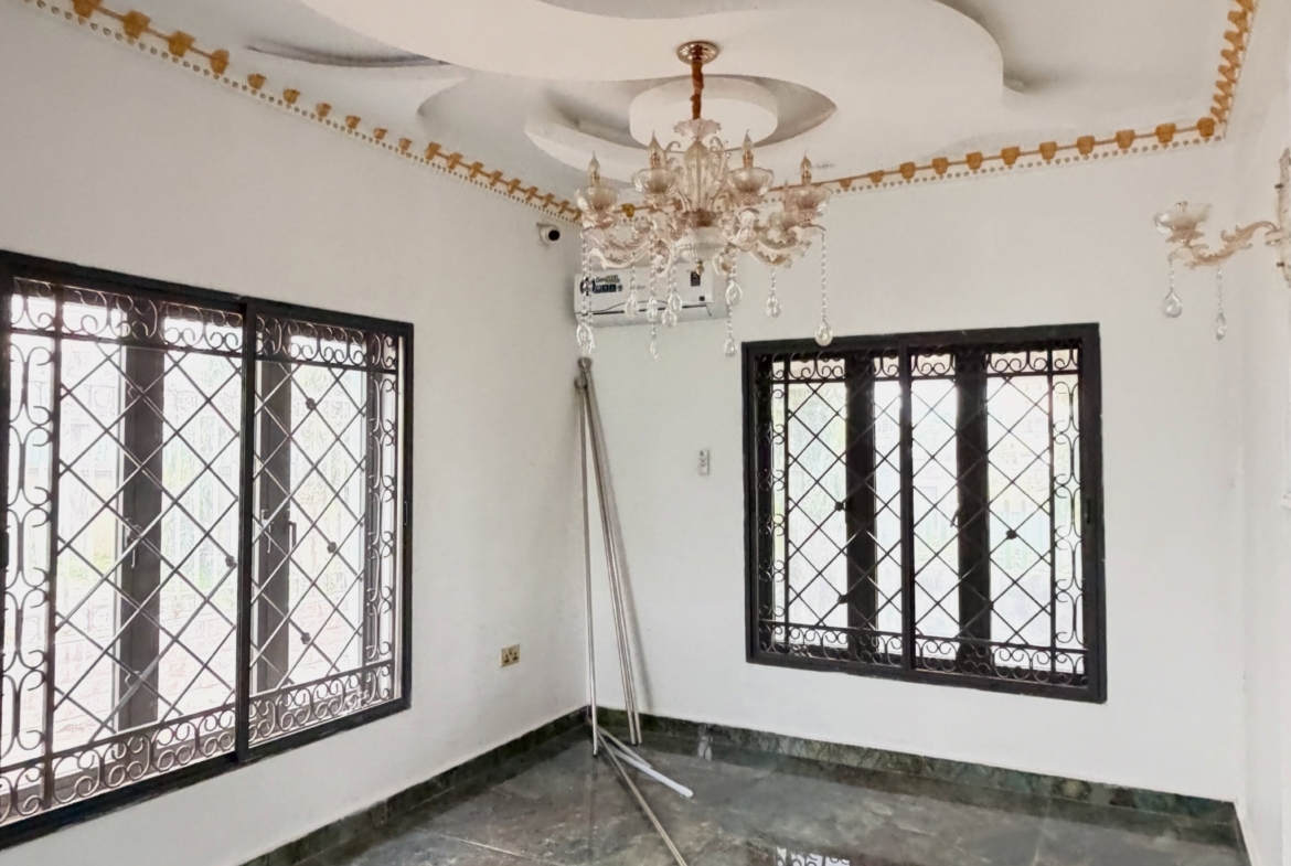 This exquisite 7 bedroom detached duplex with Boys' Quarters to let in Apo Dutse