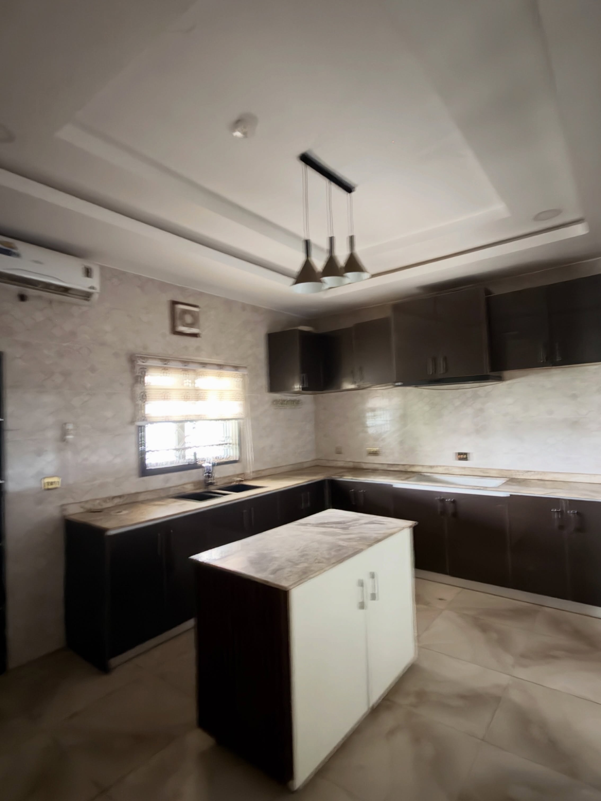 This exquisite 7 bedroom detached duplex with Boys' Quarters to let in Apo Dutse