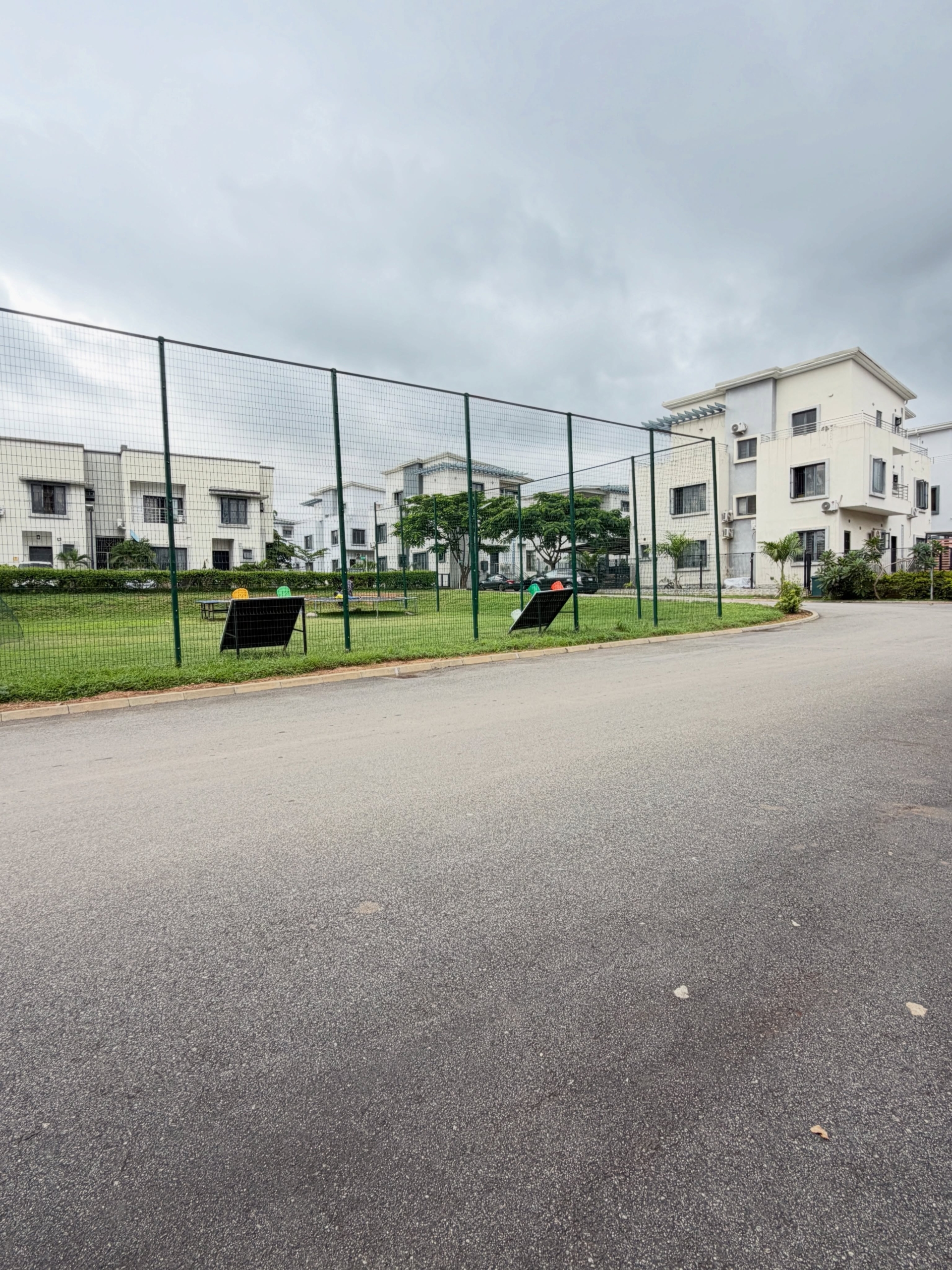 This exquisite 7 bedroom detached duplex with Boys' Quarters to let in Apo Dutse