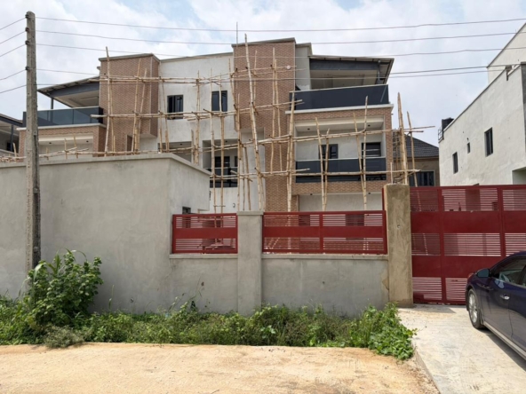 5 bedroom duplex with BQ for sale in Idu, Abuja