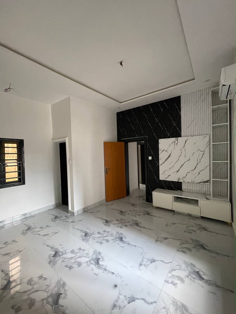 2 bedroom apartment for rent in Jahi, Abuja