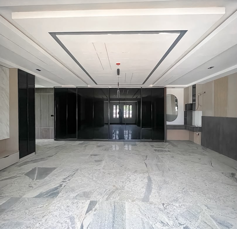 10 bedroom luxury villa for sale in Asokoro Extension, Abuja