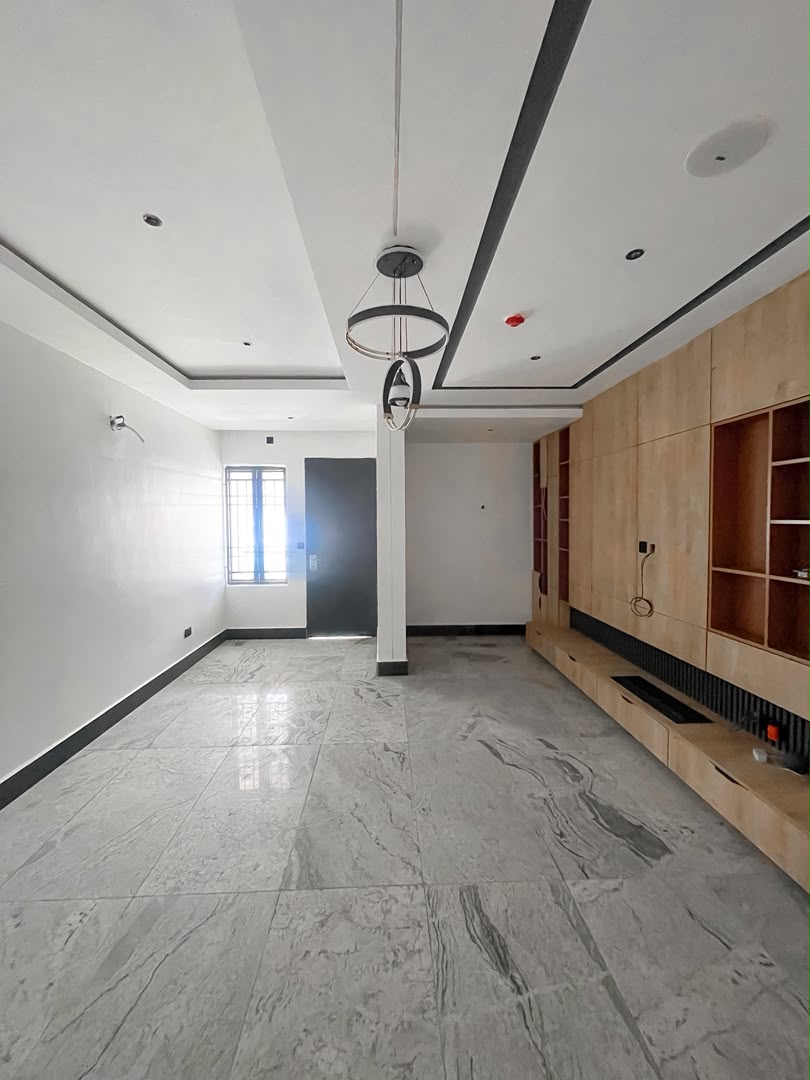 10 bedroom luxury villa for sale in Asokoro Extension, Abuja