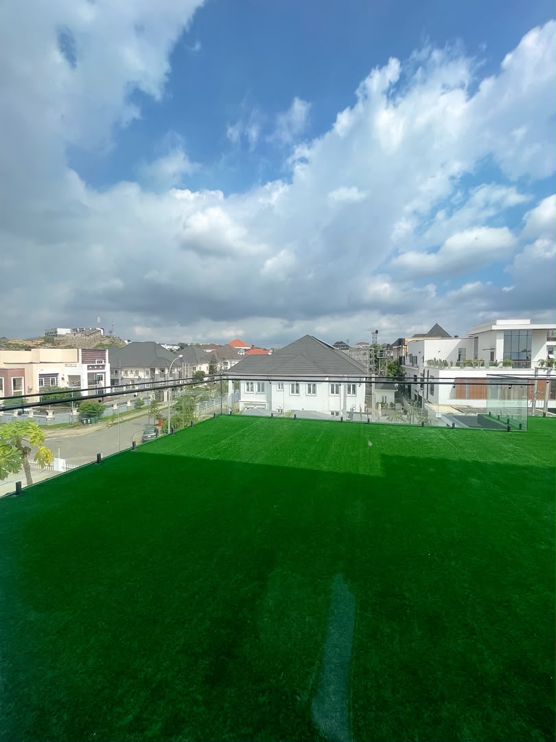 10 bedroom luxury villa for sale in Asokoro Extension, Abuja
