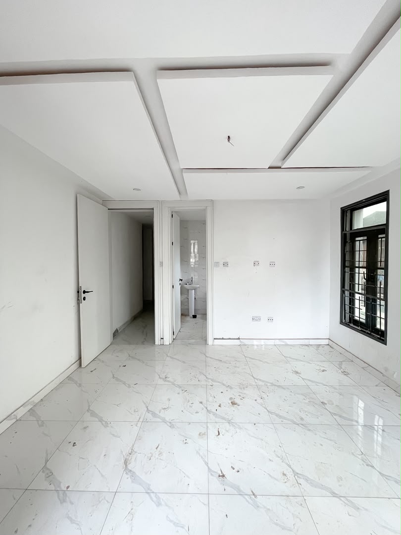 2 bedroom apartment for sale in Dawaki, Abuja