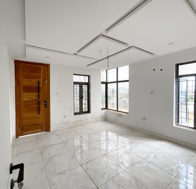 2 bedroom apartment for sale in Dawaki, Abuja
