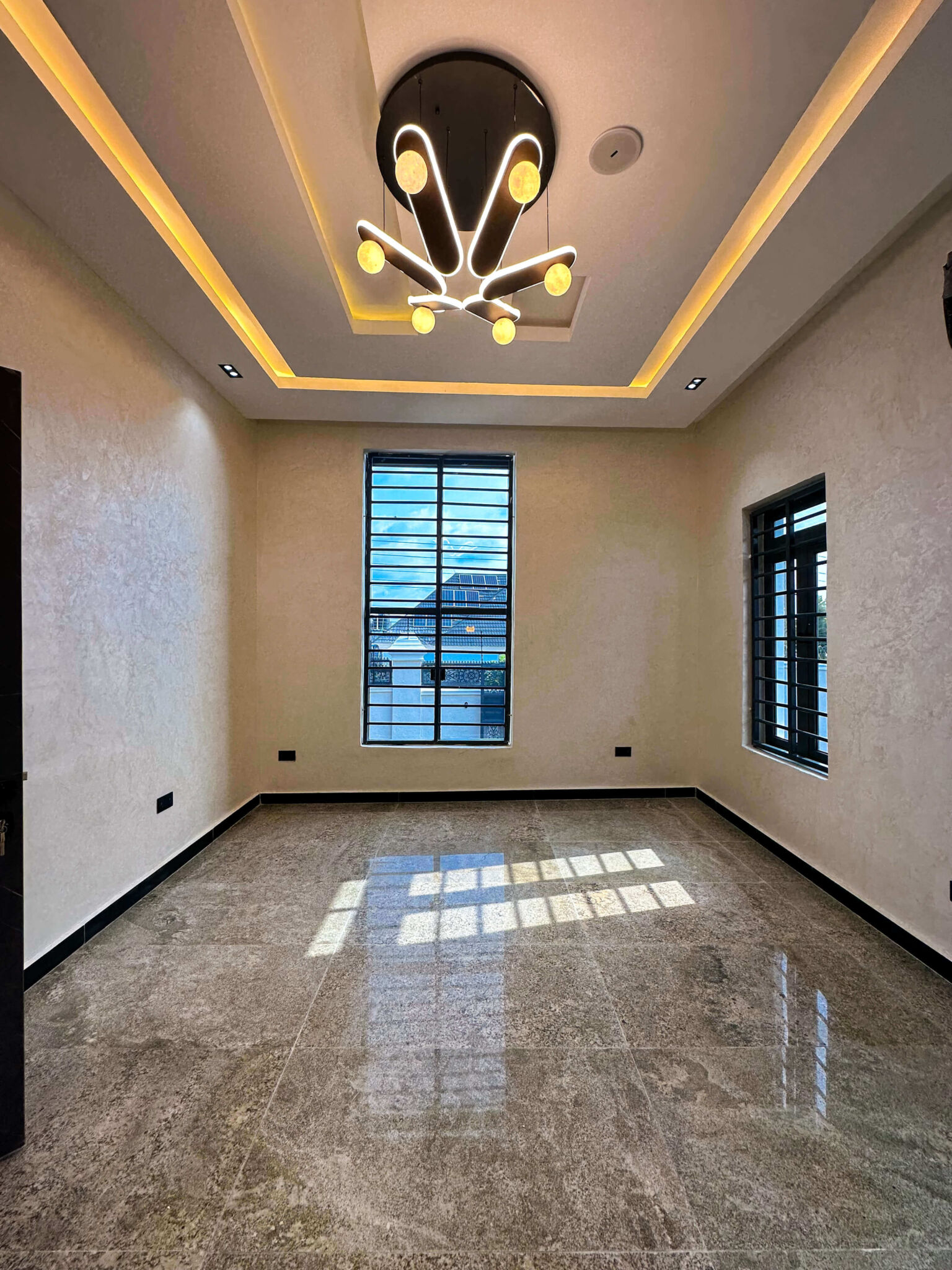 5 bedroom fully detached duplex for sale in Karsana, Abuja