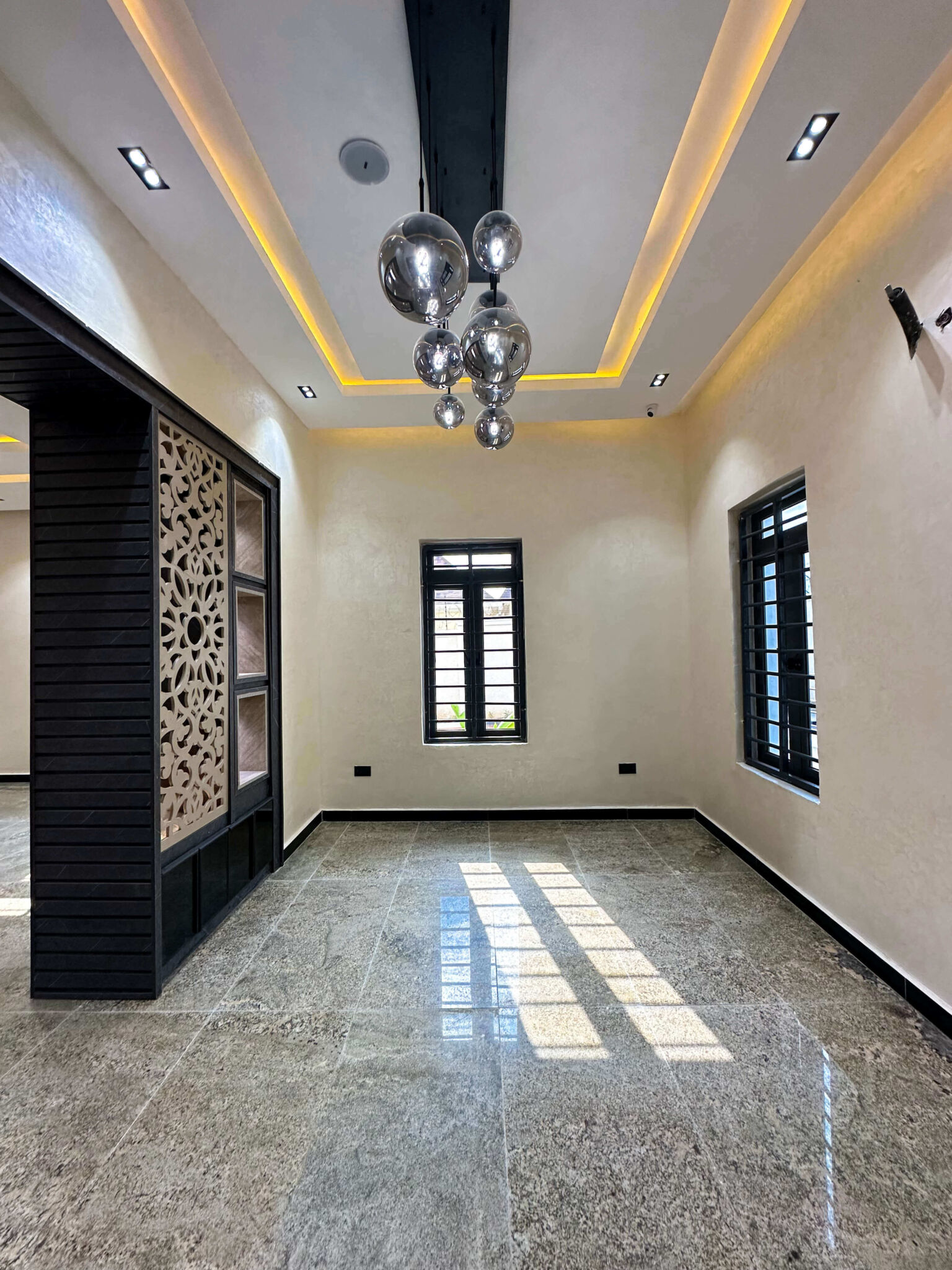 5 bedroom fully detached duplex for sale in Karsana, Abuja