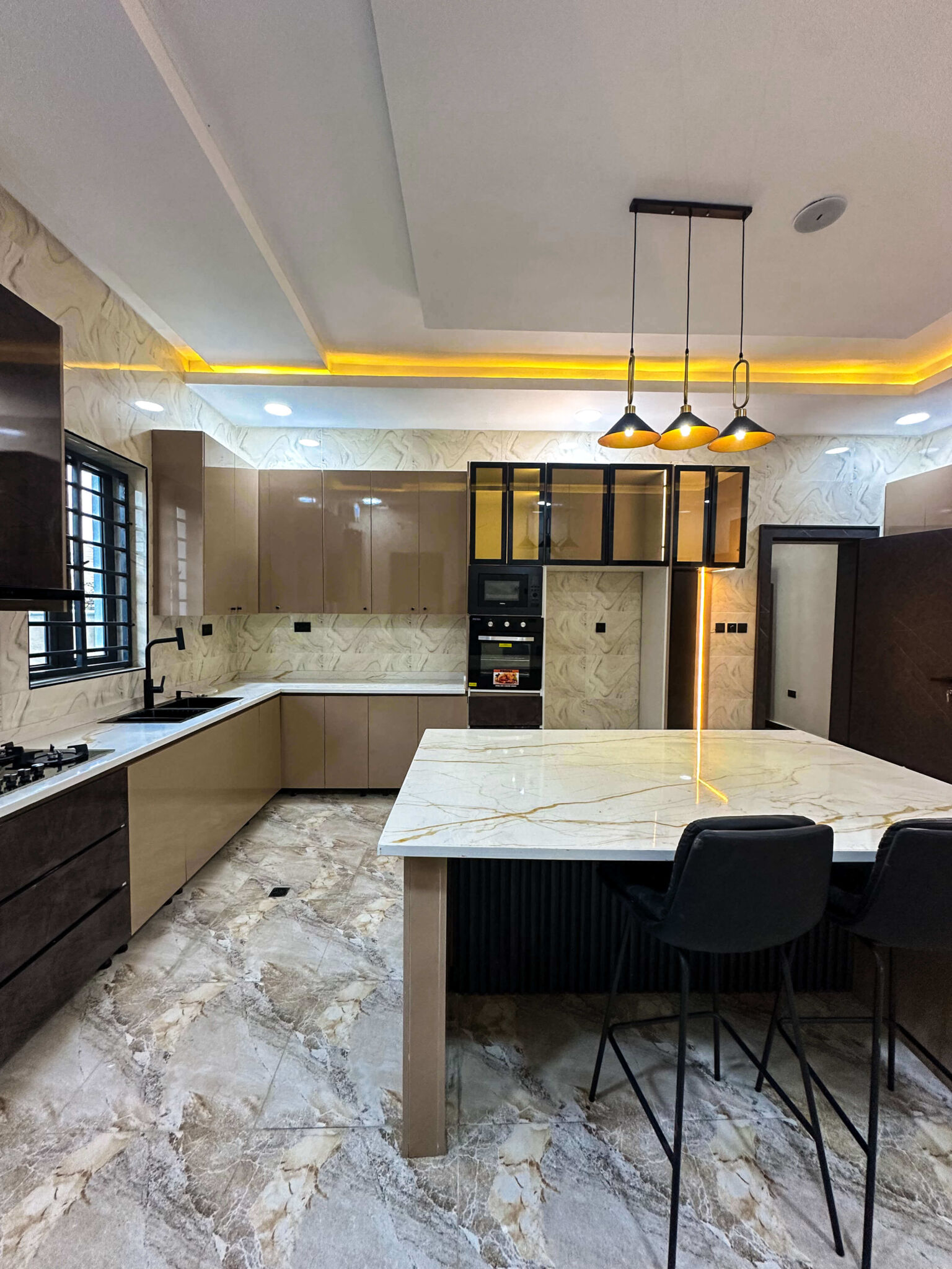 5 bedroom fully detached duplex for sale in Karsana, Abuja