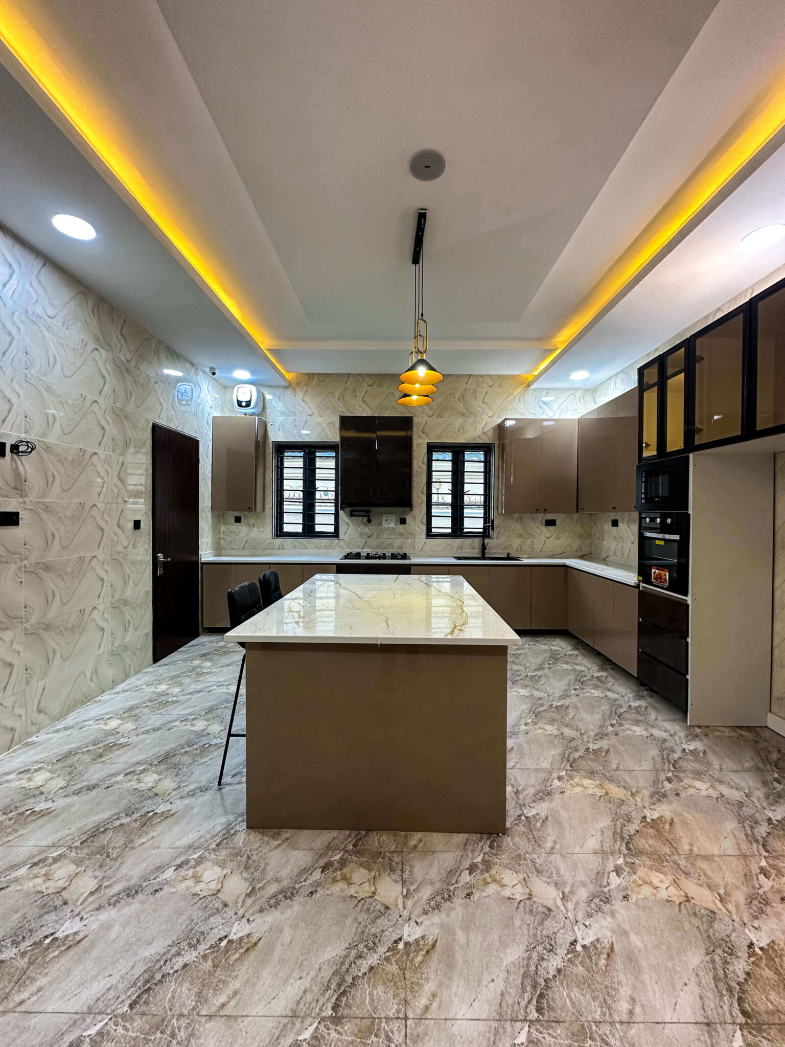 5 bedroom fully detached duplex for sale in Karsana, Abuja