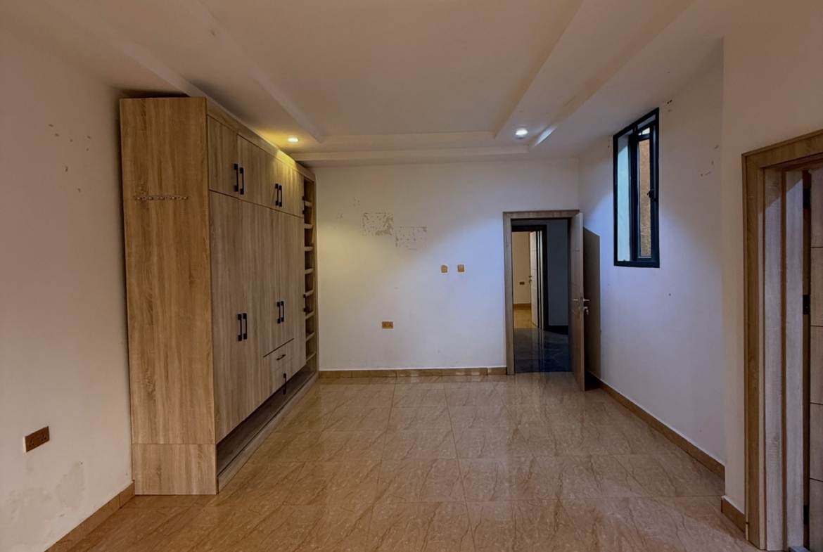 4-bedroom terrace duplex with a 1-room boys' quarters (BQ)