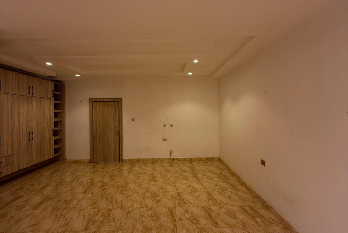 4-bedroom terrace duplex with a 1-room boys' quarters (BQ)