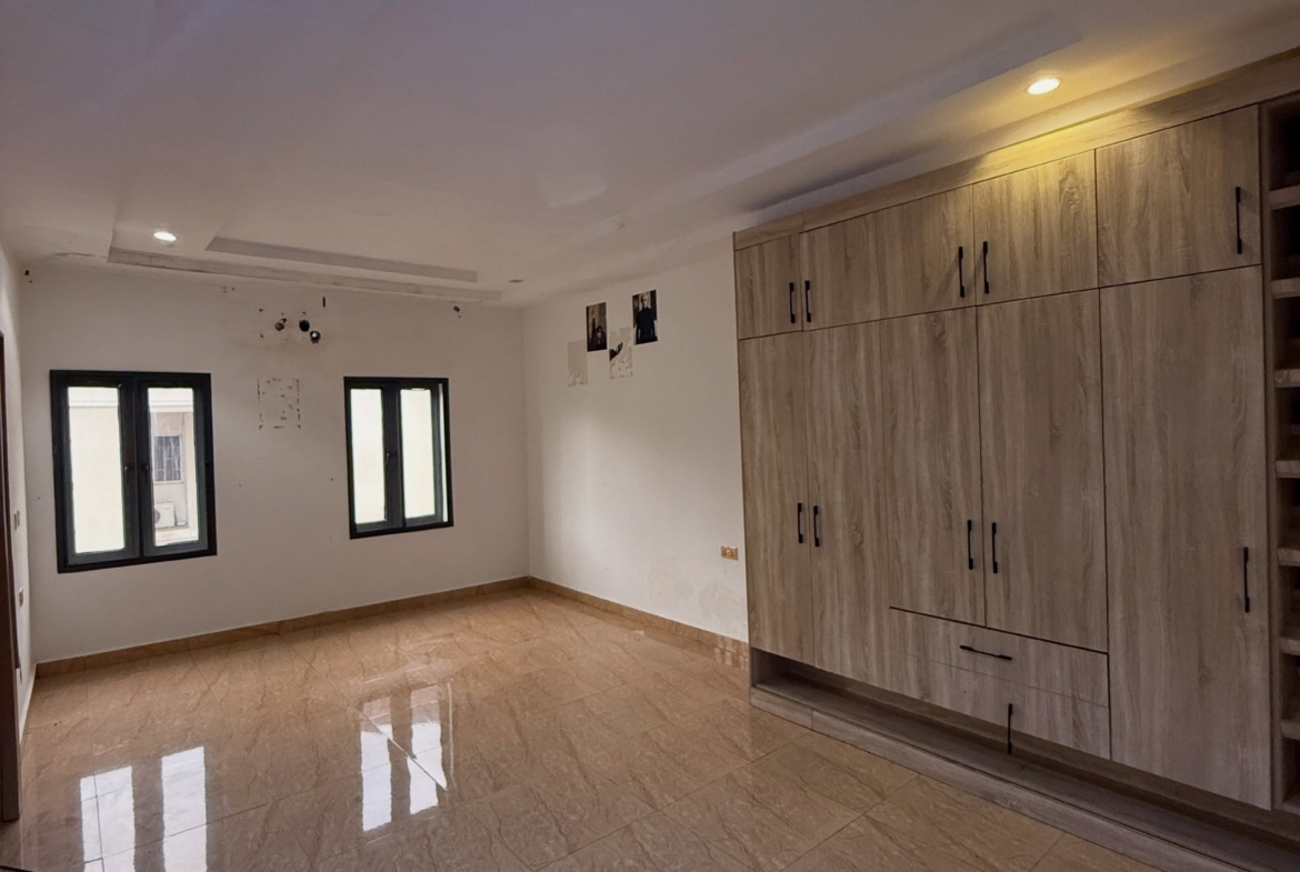 4-bedroom terrace duplex with a 1-room boys' quarters (BQ)