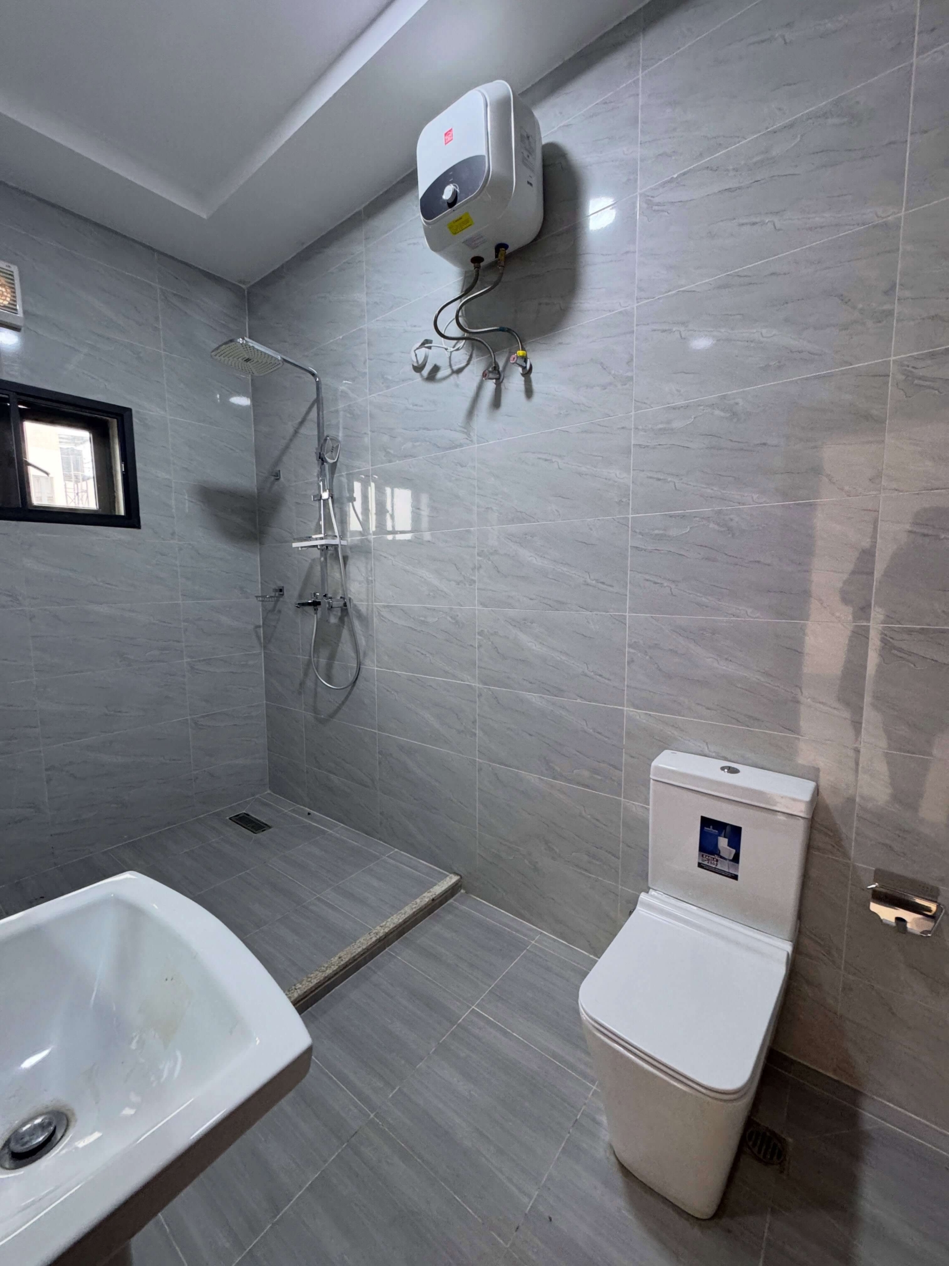 4 bedroom terrace duplex with BQ for rent in Durumi, Abuja