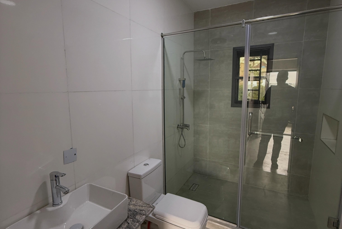 4 bedroom terrace duplex for rent in Guzape, Abuja