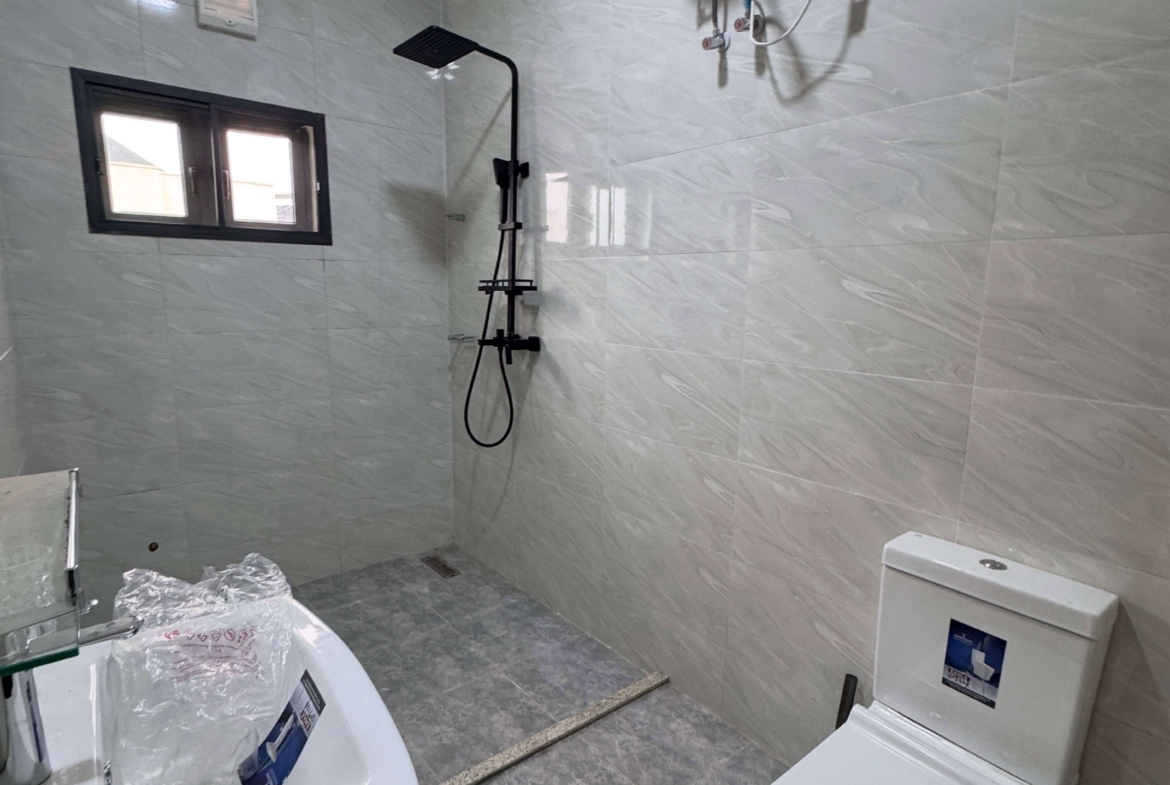 4 bedroom terrace duplex with BQ for rent in Durumi, Abuja