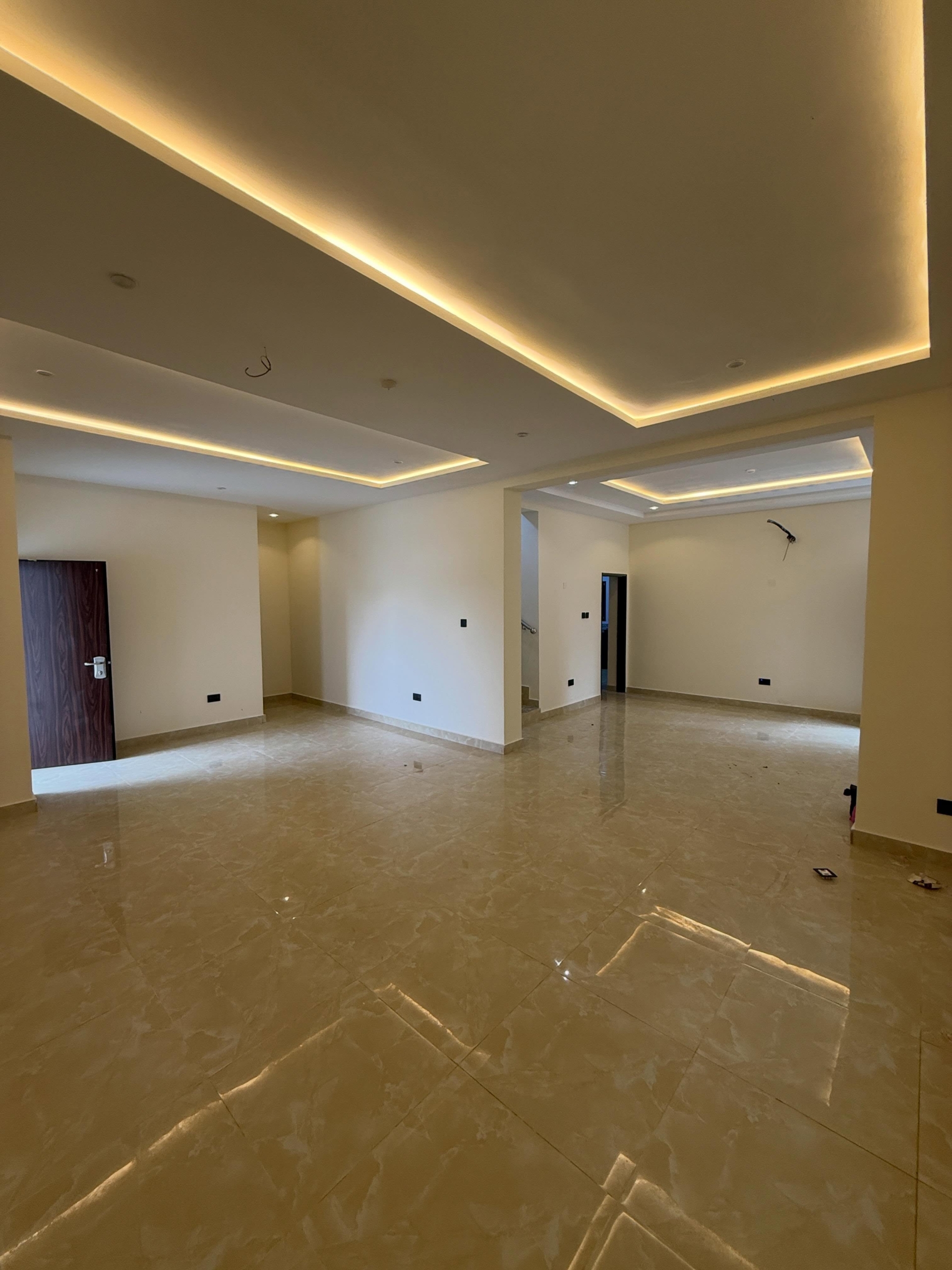 4 bedroom terrace duplex for rent in Guzape, Abuja