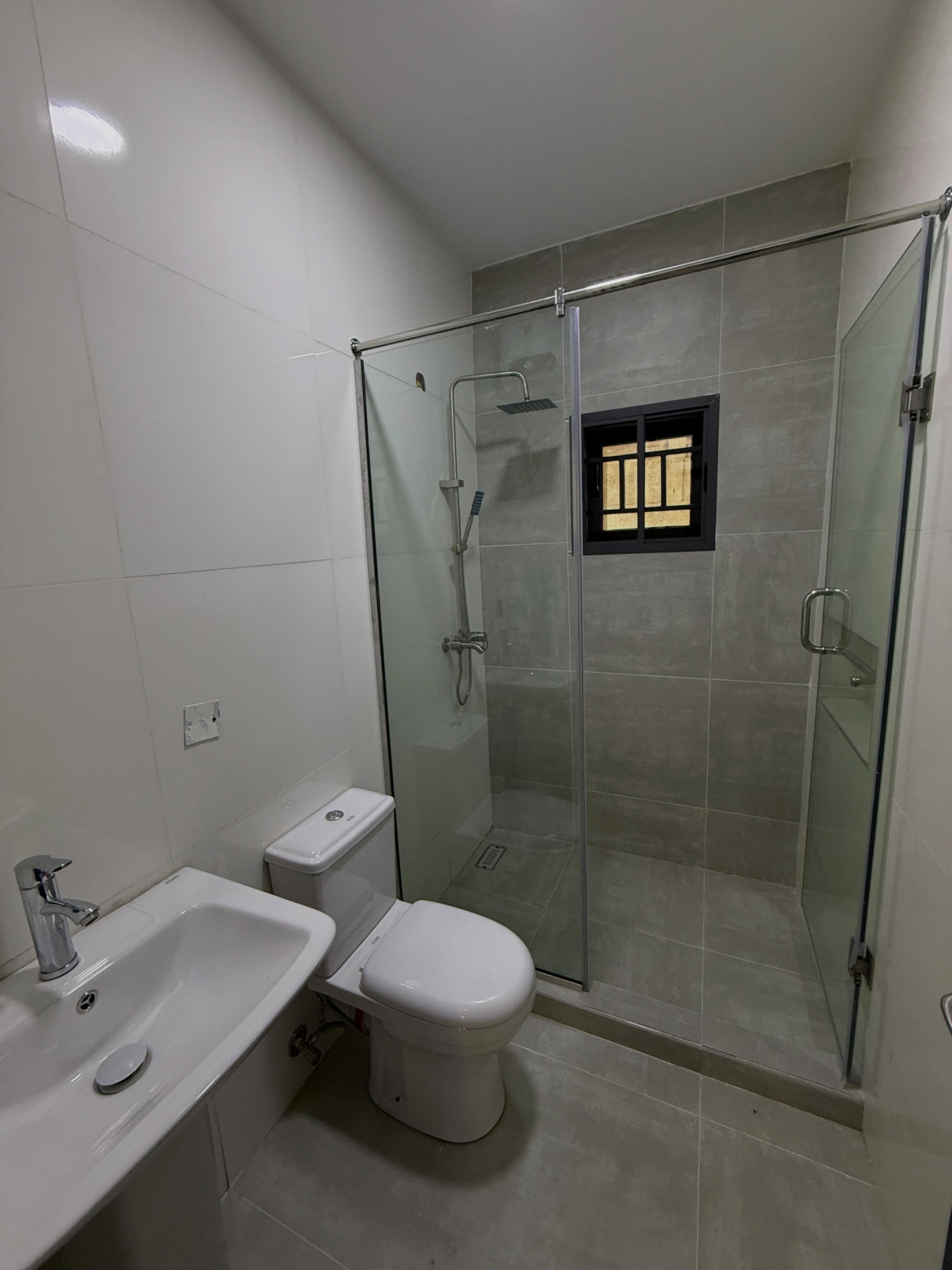 4 bedroom terrace duplex for rent in Guzape, Abuja