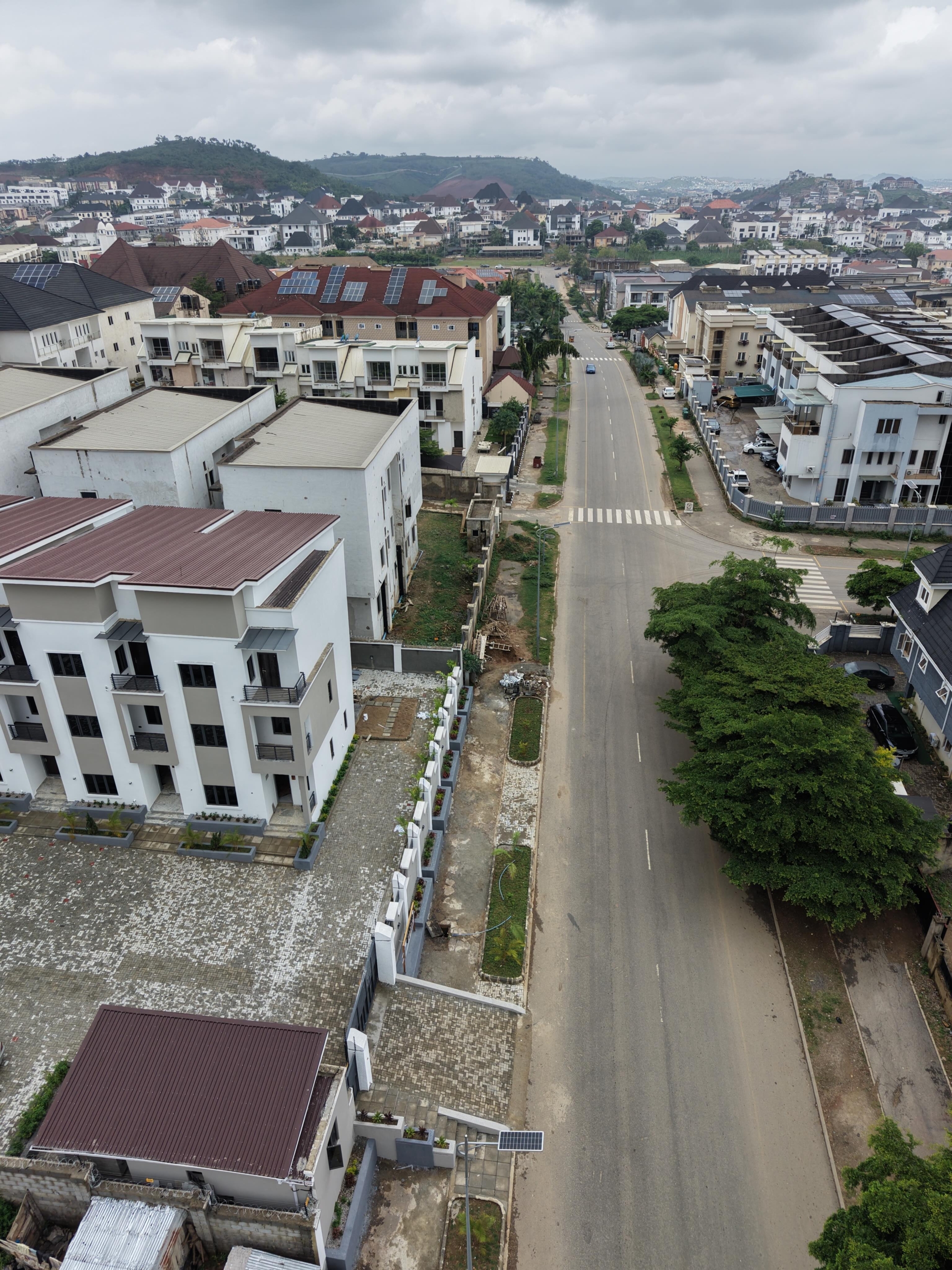4 bedroom terrace duplex for rent in Guzape, Abuja