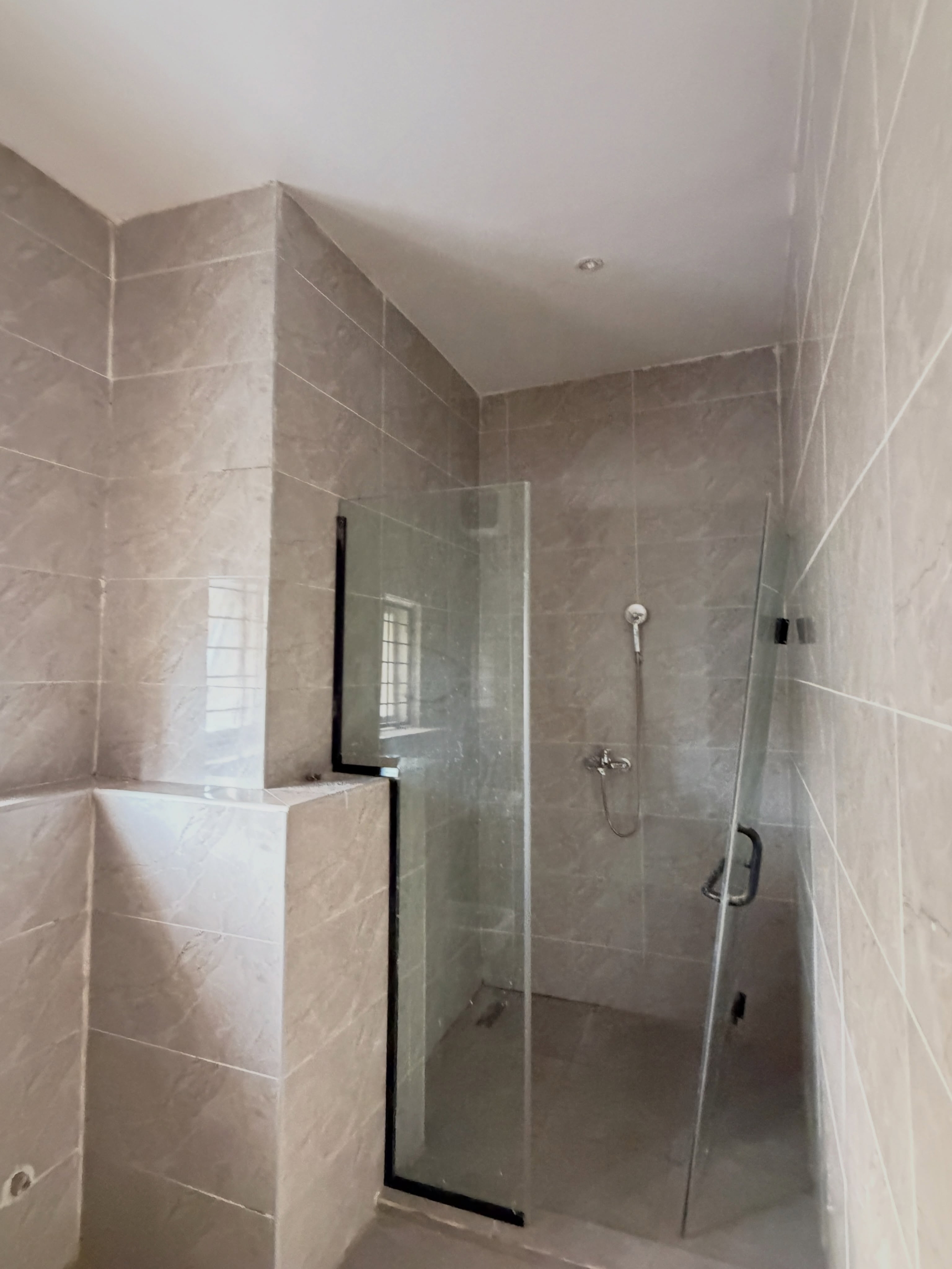 5 bedroom detached duplex for rent in Kukwaba, Abuja
