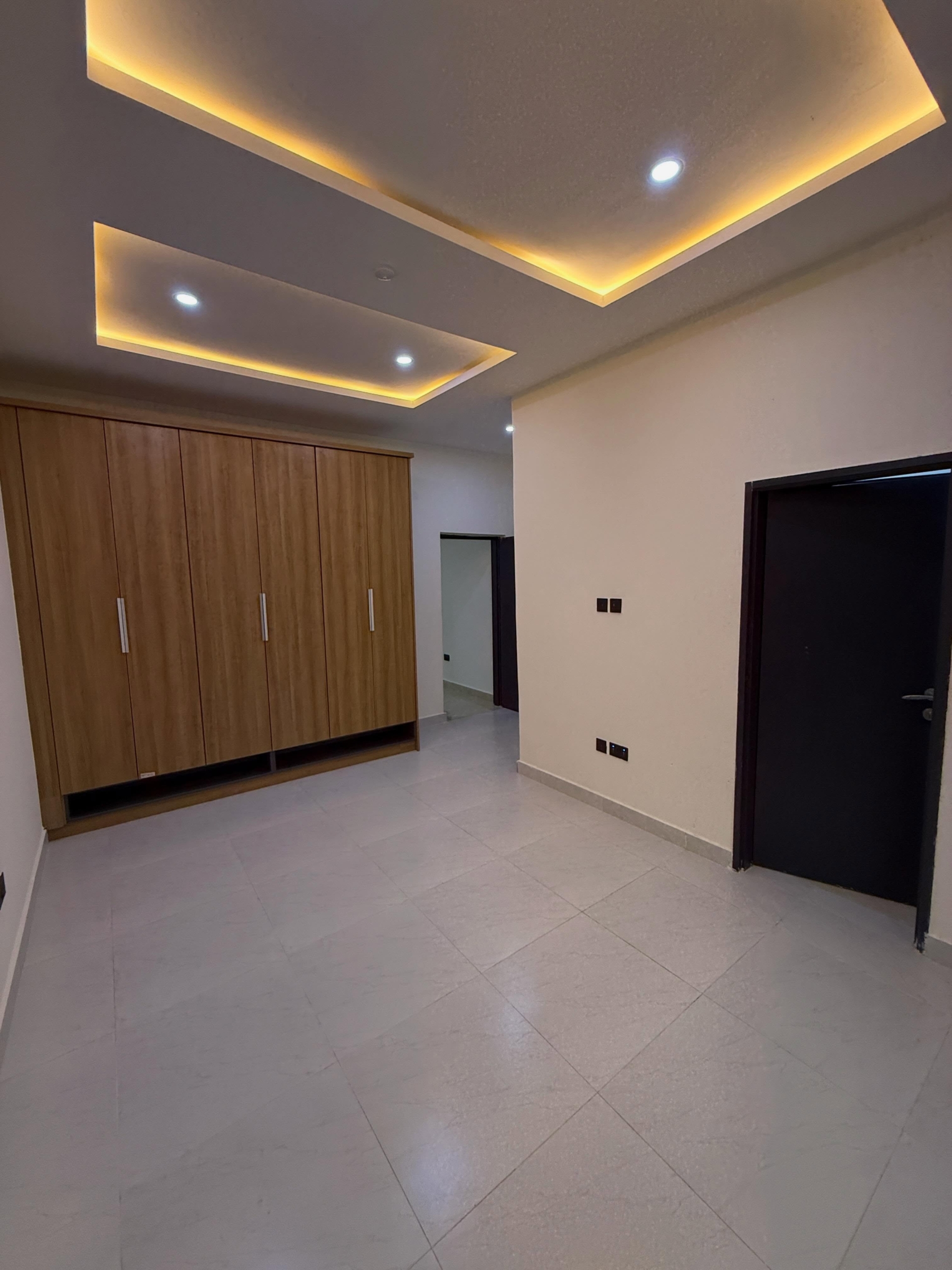 4 bedroom terrace duplex for rent in Guzape, Abuja