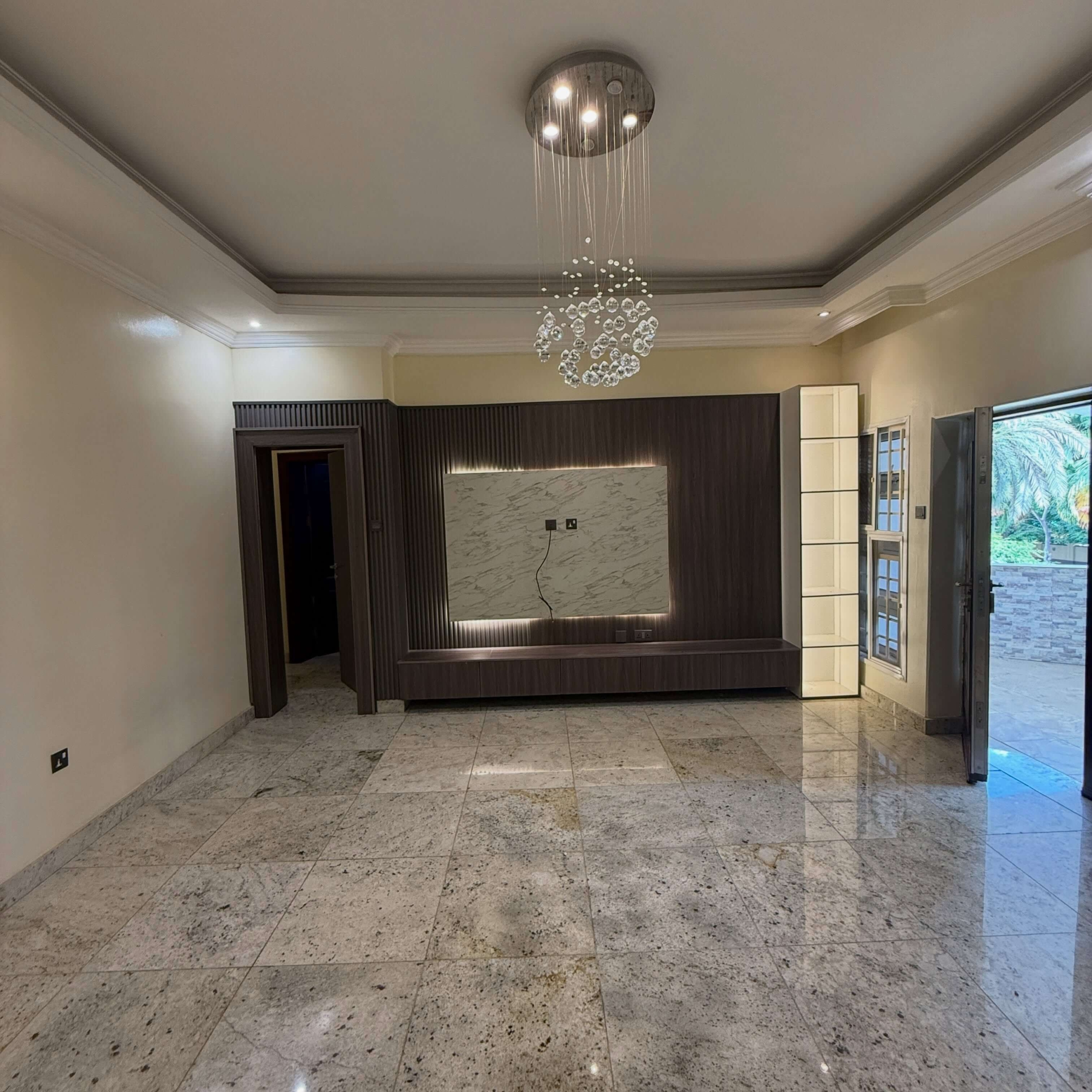 5 bedroom detached duplex for sale in Apo Legislative Quarters, Abuja