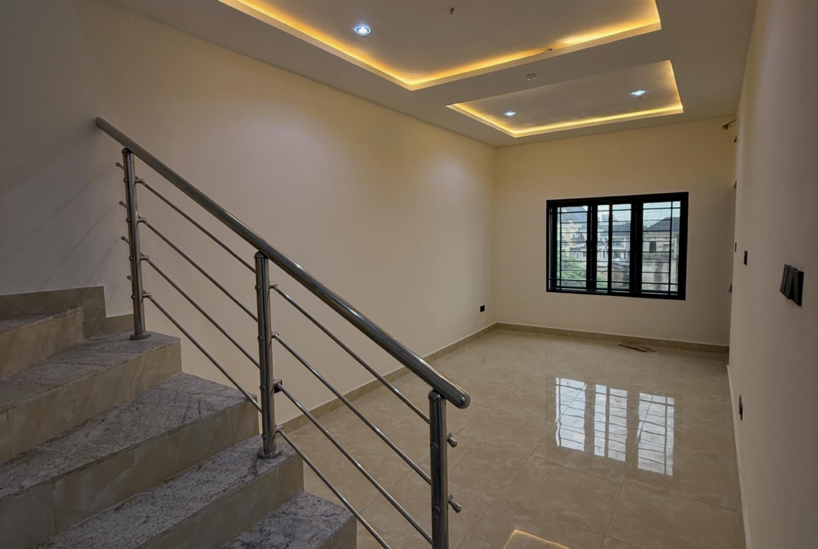 4 bedroom terrace duplex for rent in Guzape, Abuja