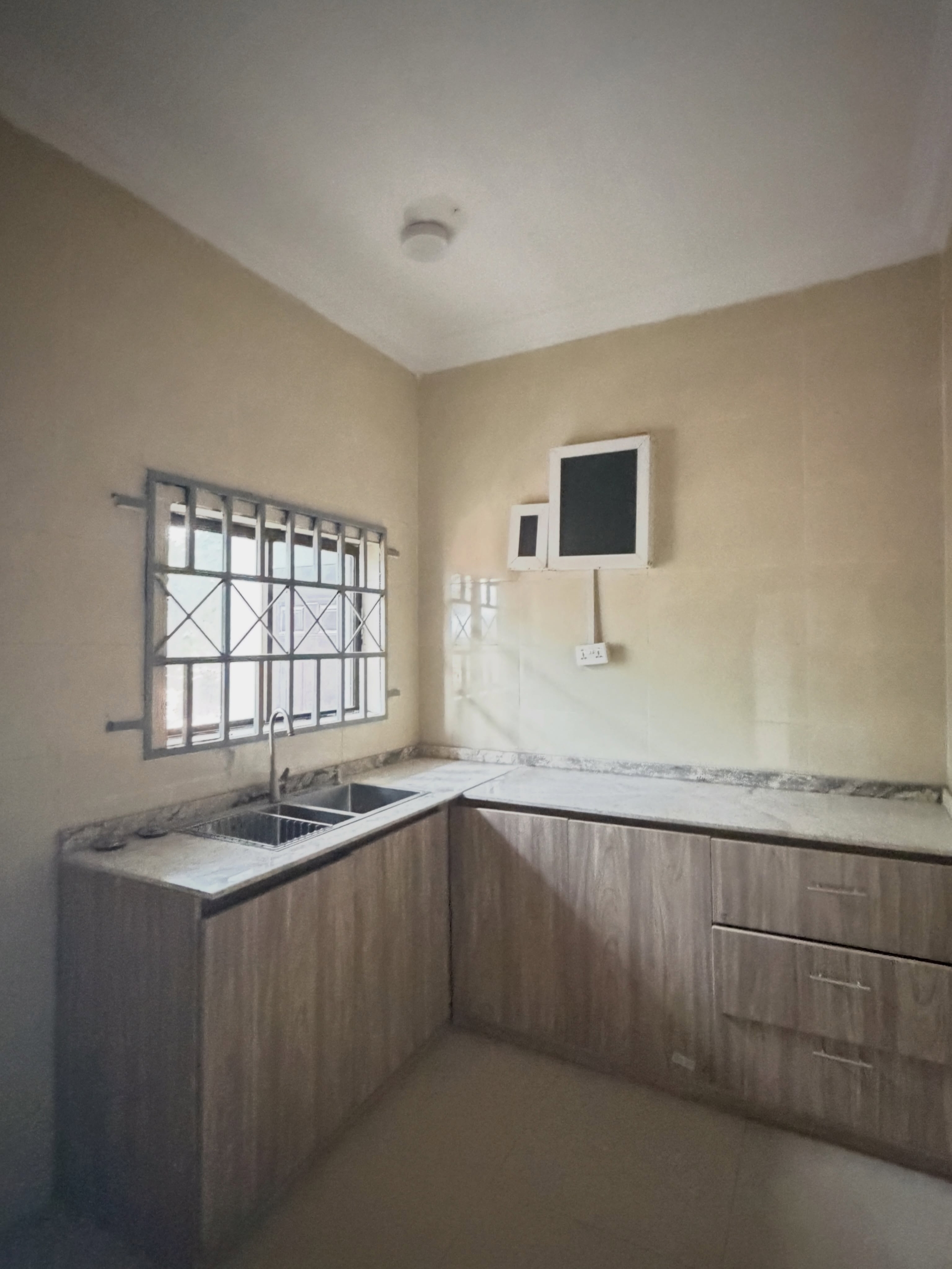 2 bedroom apartment for rent in Wuse 2, Abuja