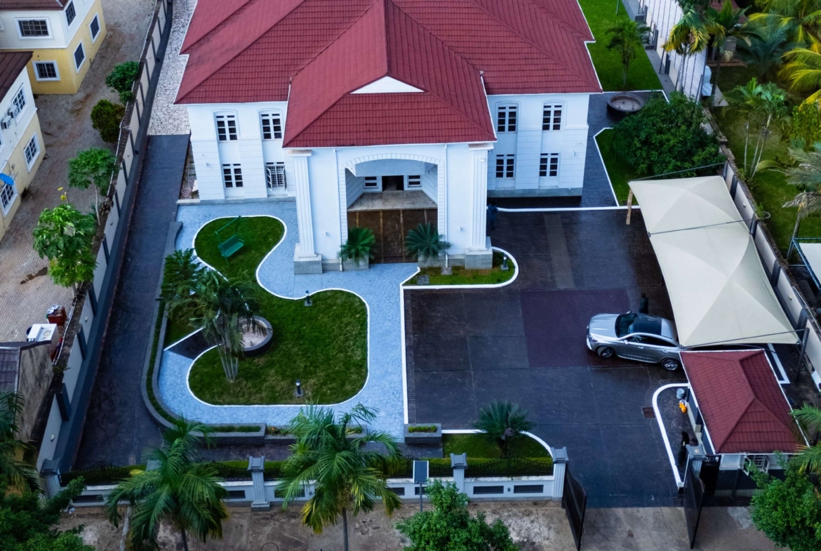 5 bedroom detached duplex for sale in Apo Legislative Quarters, Abuja