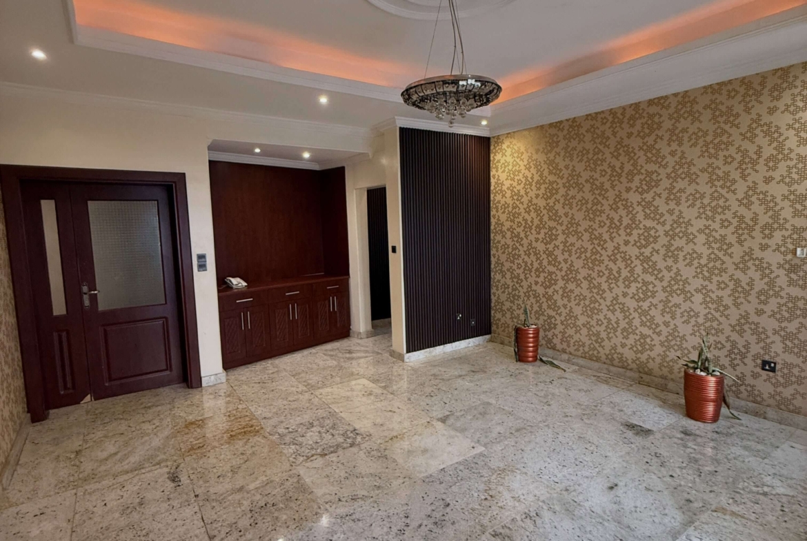 5 bedroom detached duplex for sale in Apo Legislative Quarters, Abuja