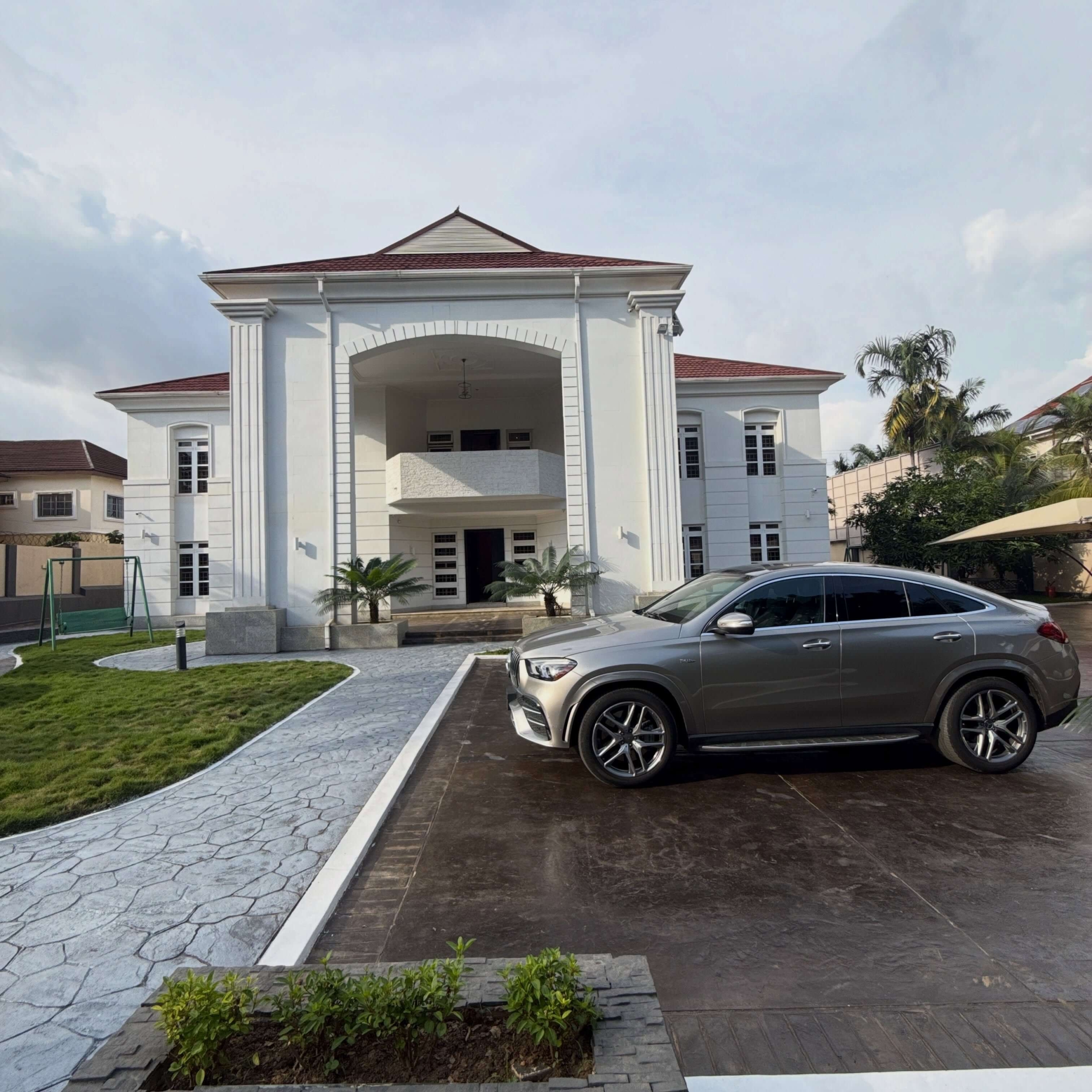 5 bedroom detached duplex for sale in Apo Legislative Quarters, Abuja