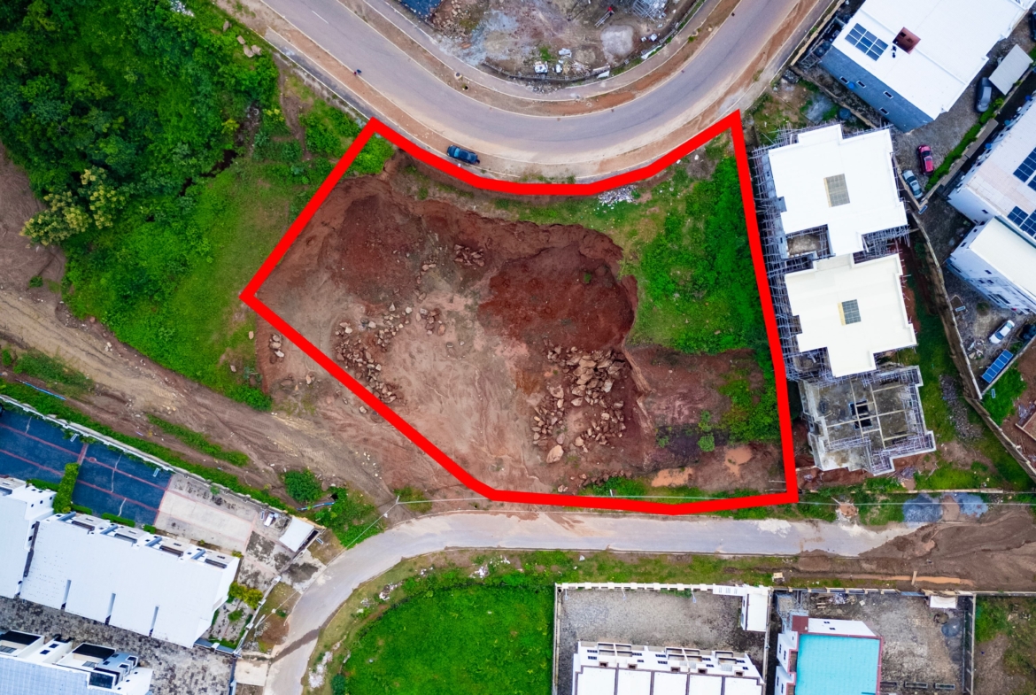 3,700sqm residential land for sale in Guzape, Abuja