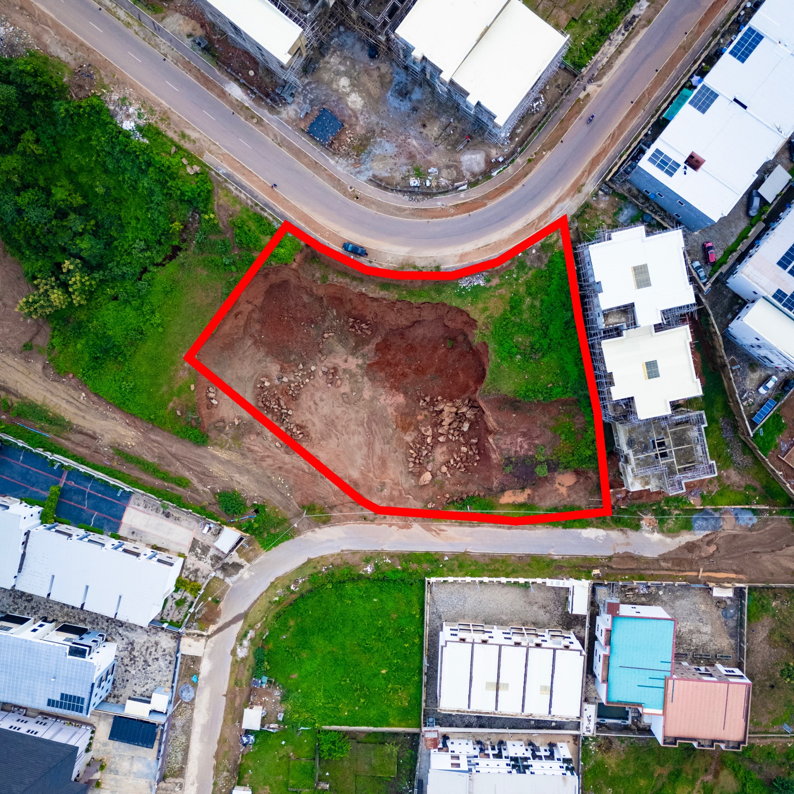 3,700sqm residential land for sale in Guzape, Abuja