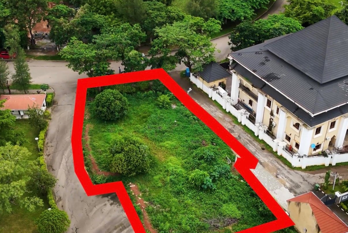1,244sqm residential land for sale in Ministers Quarters, Abuja