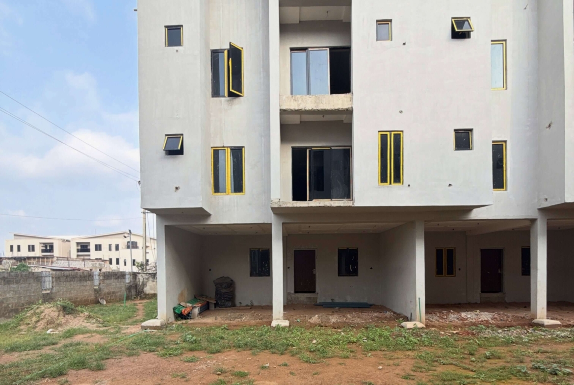 4 bedroom terrace duplex for sale in Kaura, Abuja