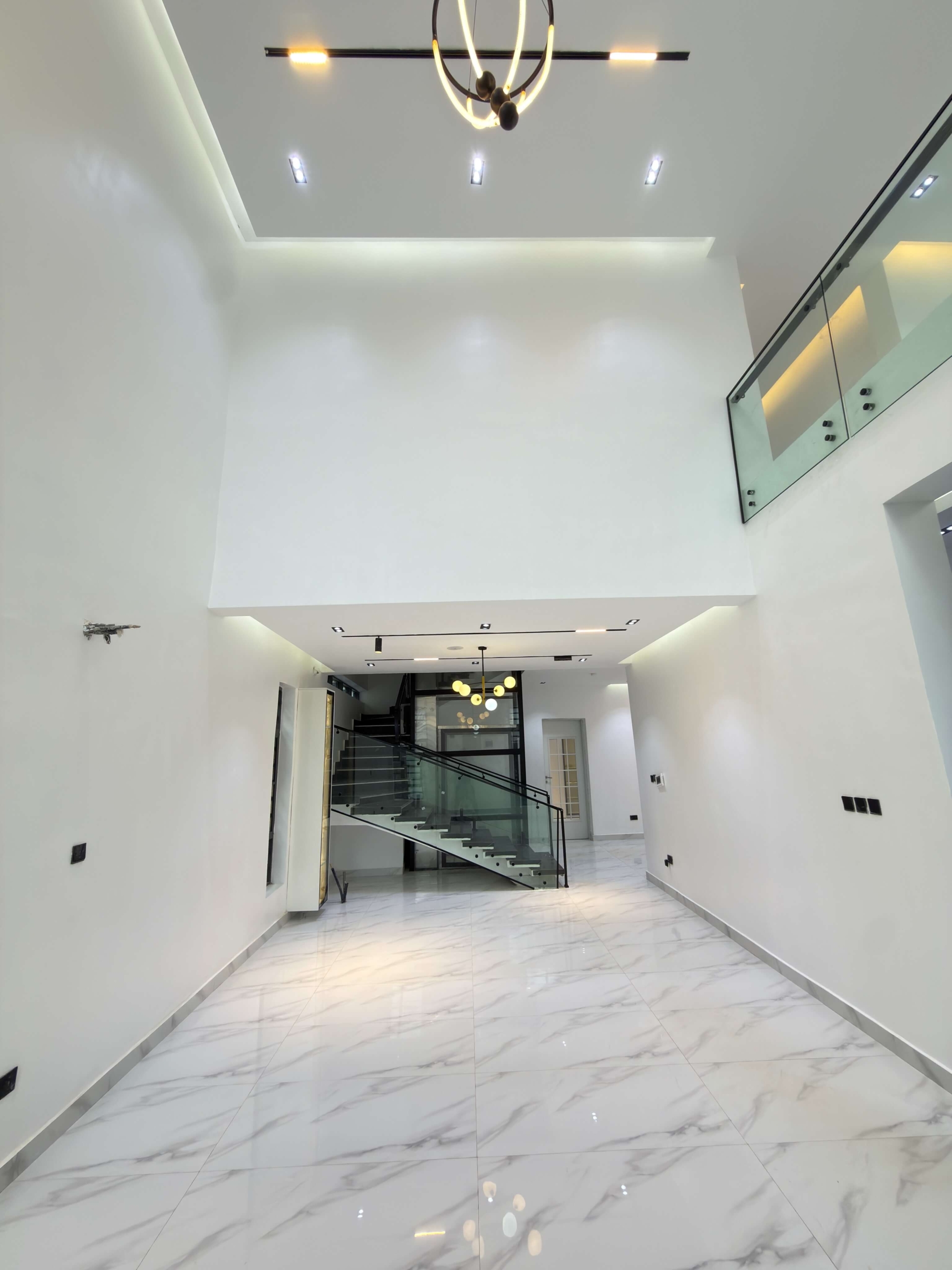 5 bedroom fully detached duplex for sale in Apo Resettlement, Abuja